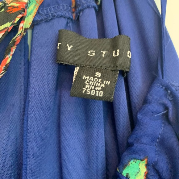 Floral maxi sleeveless dress - Picture 3 of 3